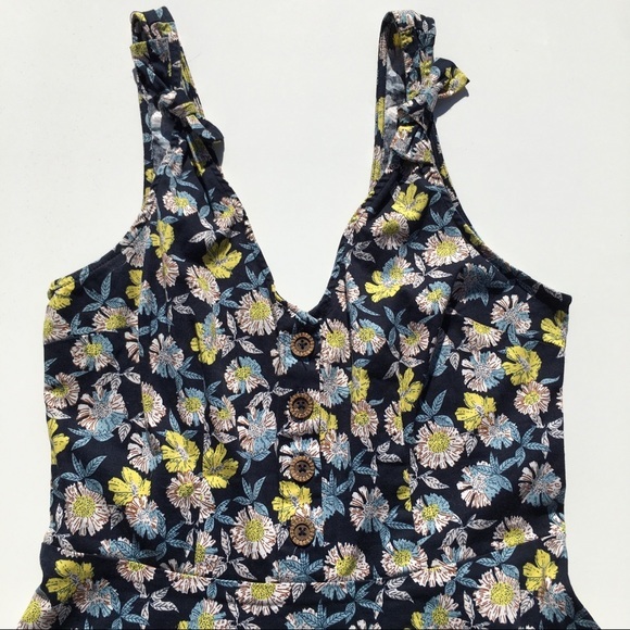 Forever 21 Floral Dress Size Medium - Picture 3 of 14